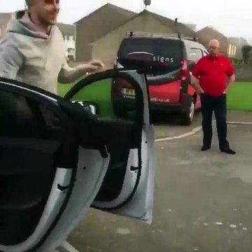 Le cadeau de ce joueur U18 de Chelsea fait à son père pour ses 50 ans...