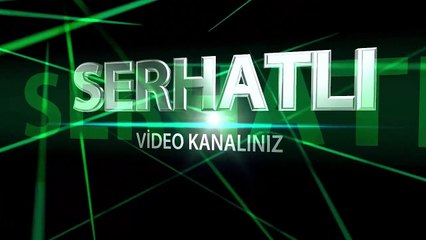 Çocuk sünnet olurken sarkı söylüyor cesaret diye bune derim -) - YouTube