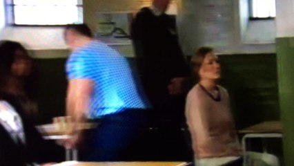 Emmerdale 2017 chas & Robert visit Aaron in prison next week clip