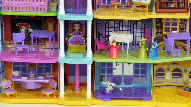 Disney Junior Videos SOFIA THE FIRST Giant Surprise Egg WORLD'S BIGGEST! FUN Disney Junior KIDS TOYS-bTvBW6iiCJw