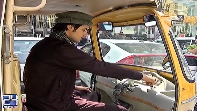 Rickshaw Wala Going Viral On Internet