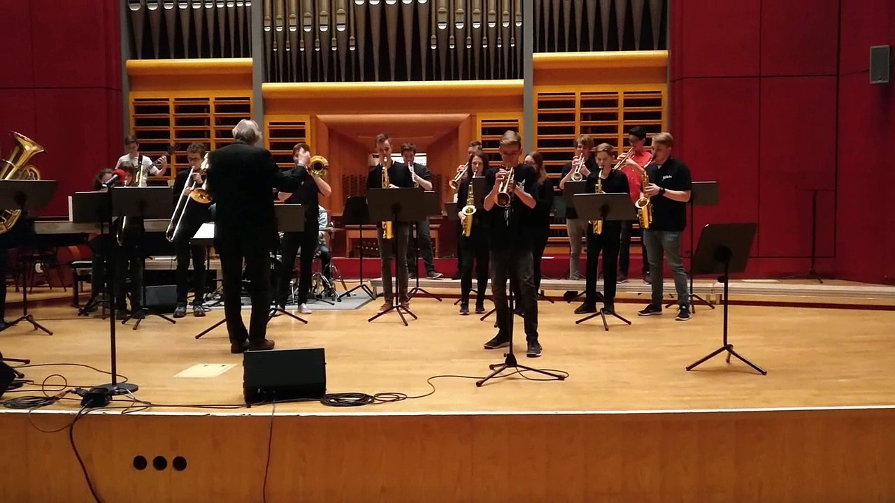 Szenen vom 19. Schülerjazzfestival Stuttgart 2017 mit den LMG Allstars