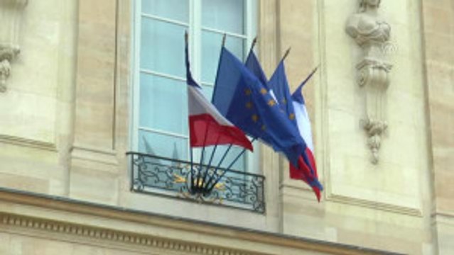 Prens William ve Eşi, Elysee Sarayı'nda Cumhurbaşkanı Francois Hollande Ile Görüştü