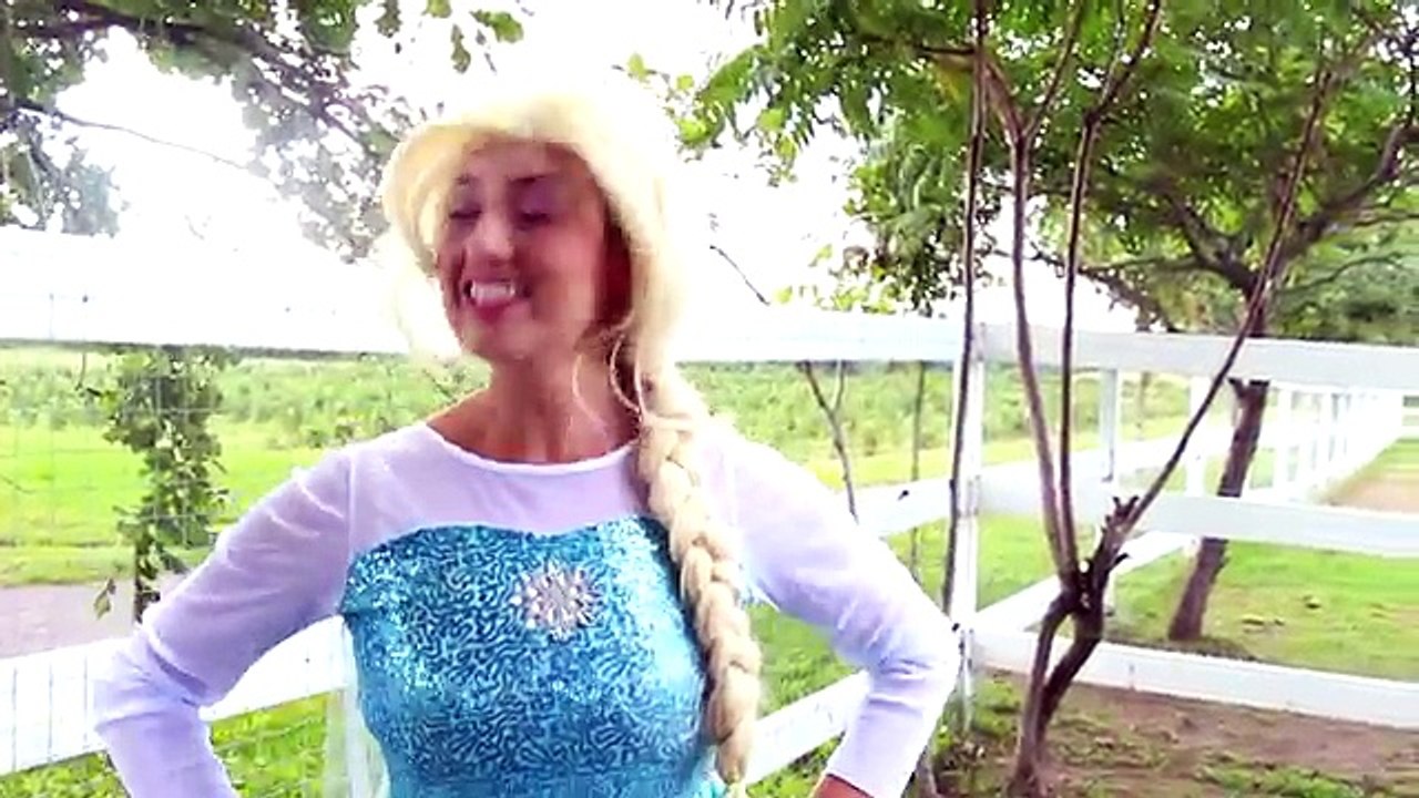 Frozen Elsas DRESS RUINED! w/ Spiderman Bad Baby Maleficent Joker Pink Spidergirl! Superh