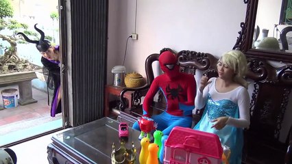 1.2.3.Fly #Spiderman vs Joker Funny Prank Frozen Elsa Anna Harley Quinn Fun Superhero in r