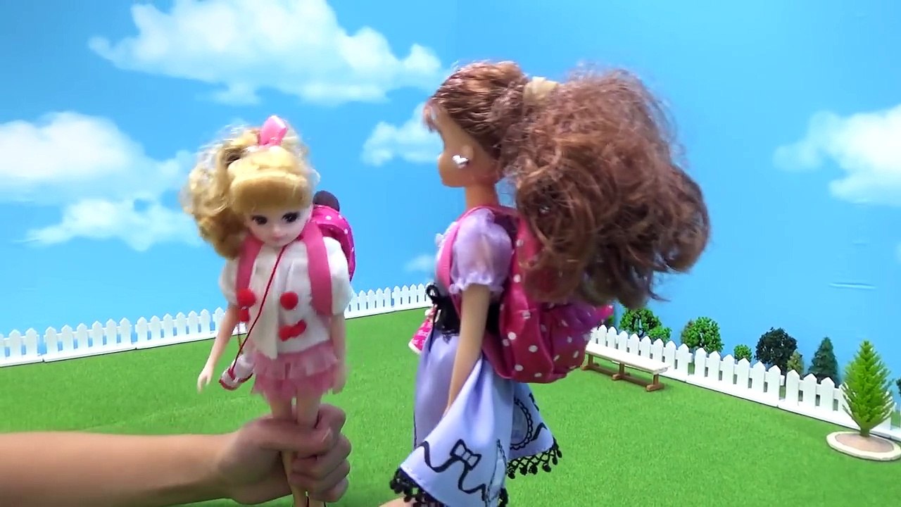 Licca-chan Doll Hello Kitty House-nVOlcz8B0cg