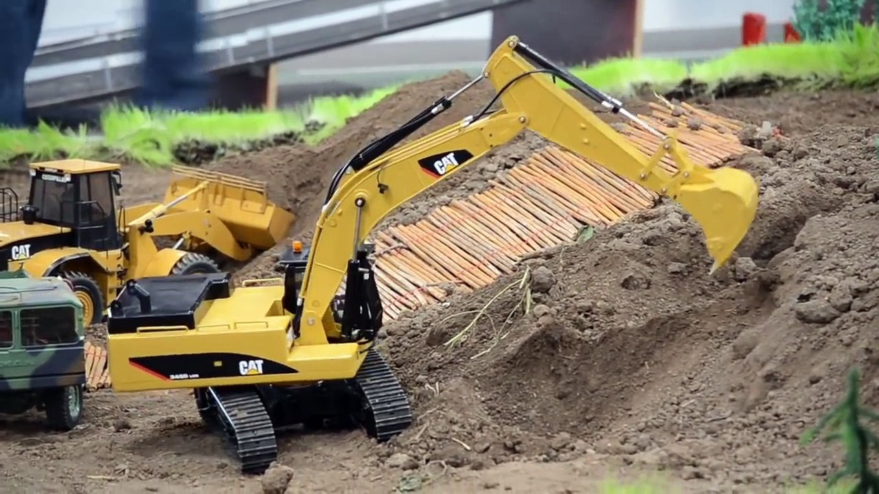 RC Truck  Transport!  Construction Company  - RC World--LPP0yKA3kk