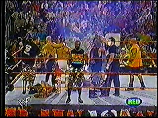 56-WWF-Raw2001- Alianza ECW-WCW