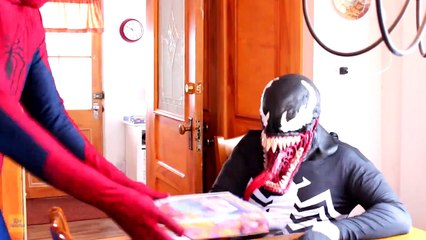 Spiderman is SLIMED! w_ Frozen Elsa Pink Spidergirl Superman Batman Anna! Funny Superhero Video  -)-lF7-5jN