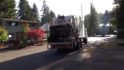 1994 Crane Carrier Dempster Route King II-Ebm