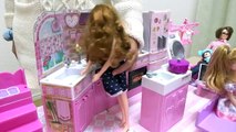 Licca-chan Doll Cute Dollhouse and Kitchen Pl