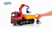 MB AROCS Baustellen LKW mit Kran und Zubehör -- 03651 -- Bruder Spielwaren-iFwDDXKm