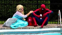 Frozen Elsa’s POOL DATE! w_ Spiderman Pink Spidergirl Joker Anna Batman Superman! Superhero Fun-9J