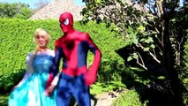 Who KISSED Spiderman! w_ Frozen Elsa Maleficent Princess Anna Pink Spidergirl Superheroes IRL  -)-fKYOBY