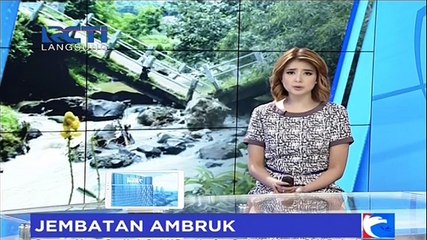 Akibat Jembatan Ambruk, Warga Harus Pertaruhkan Nyawa