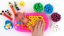 Learn Colors & Counting Baby Doll Bath Time Playing with Pez and Surprise Toys RainbowLear