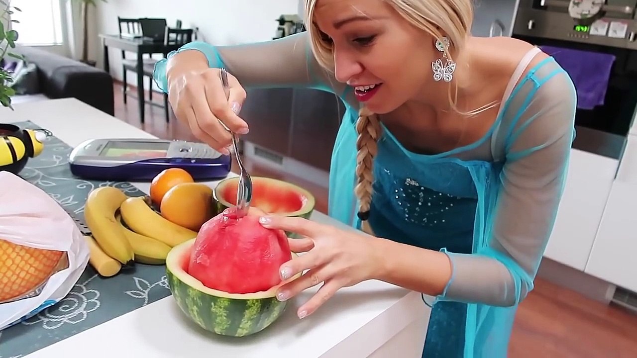 Spiderman & Frozen Elsa Poops Watermelon (olives) Joker Head w/ Hulk - Fun heroes Movie In