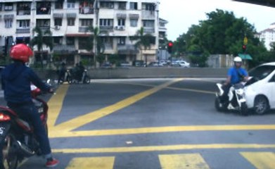 Işık Ihlali Kaza Getirdi