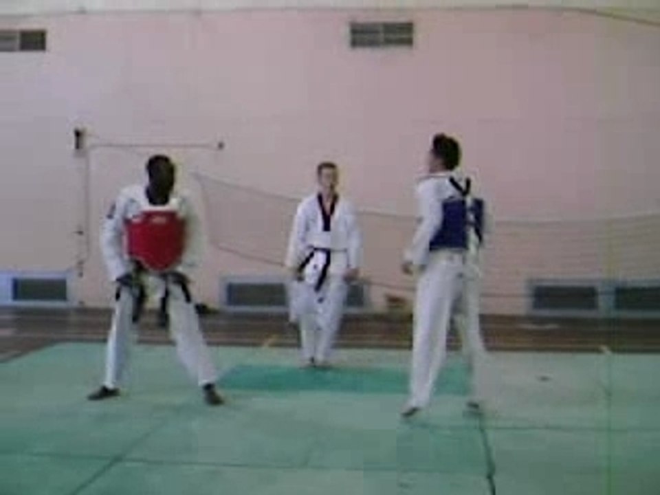 Simulation combat Porte ouverte TKD Thionville Sept.07