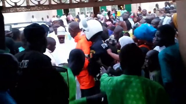 L'arrivée de Serigne Bass Abdou khadre àTivaoune