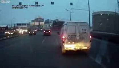 Tourner à gauche ou à droite ou au milieu plutôt !