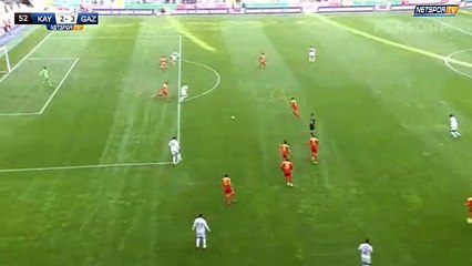 Deuxième but de Nabil Ghilas face à Kayserispor