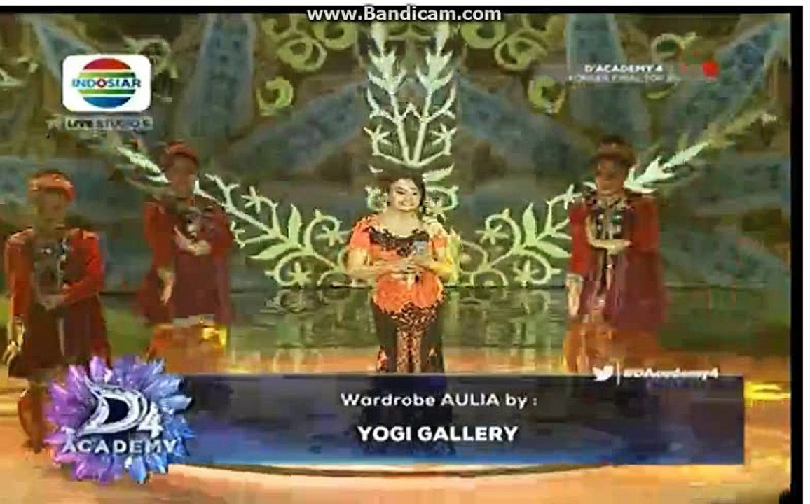 aulia laksaman raja di laut