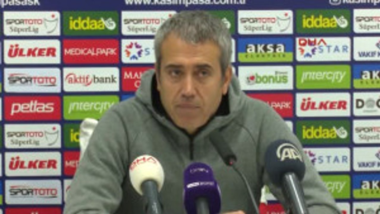 Kasımpaşa Teknik Direktörü Kemal Özdeş Maç Sonu Açıklamalarda Bulundu