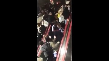 クリスマスの舞浜駅（TDL最寄駅）が怪我人出るレベルでヤバイ 2015年12月25日 【東京ディズニーランド】