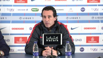 Video herunterladen: Foot - L1 - PSG : Emery «Je fais confiance à Serge Aurier»