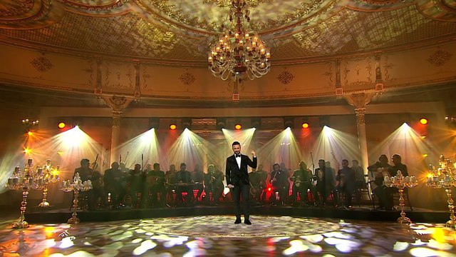 TARKAN - Sevmekten Kim Usanır - Ahde Vefa 2017 Yılbaşı Özel