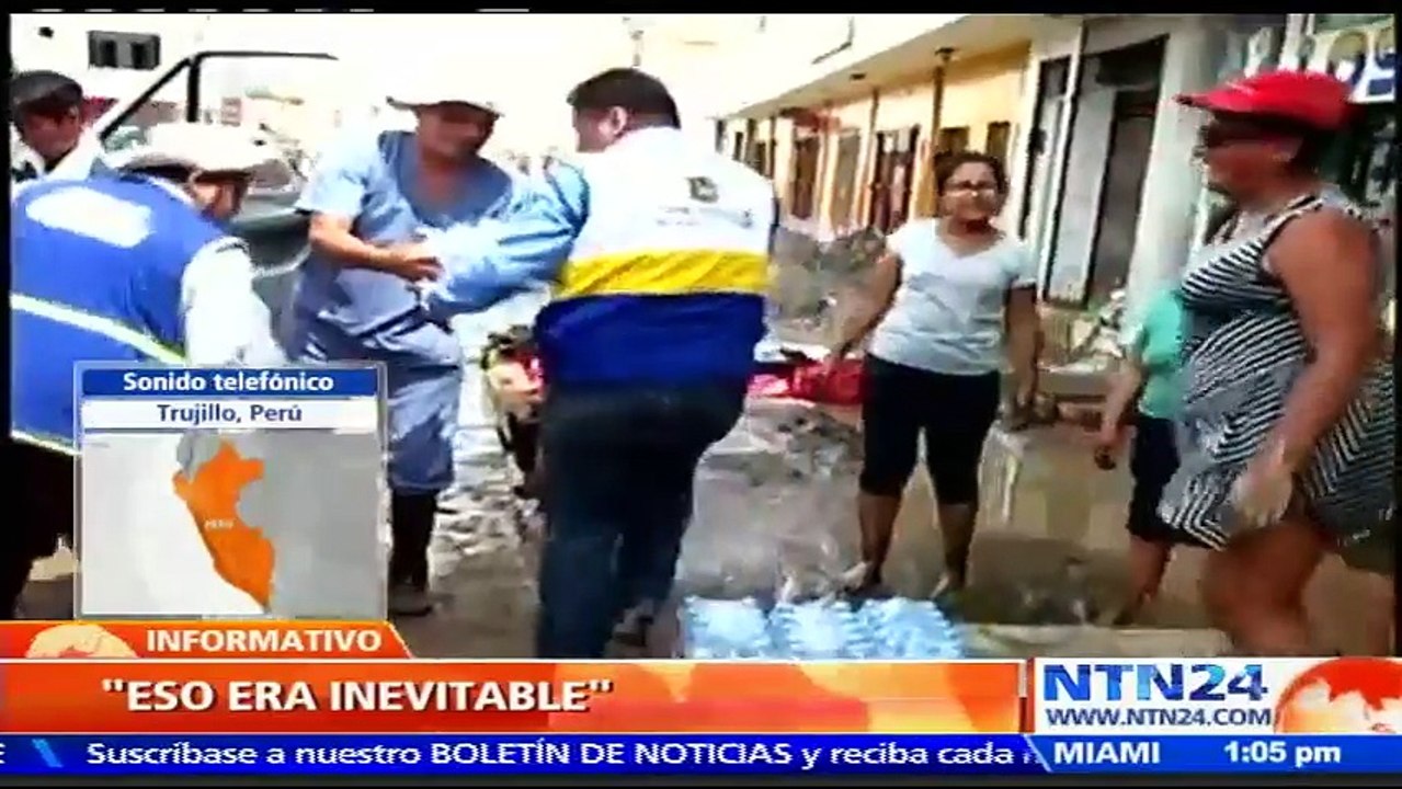 Pasajeros de un bus quedan atrapados y se salvan de ser alcanzados por un alud en medio de emergencia por fuertes lluvia