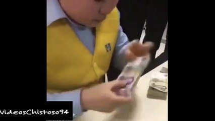 personas extraordinarias que saben manipular billetes | 2017 |