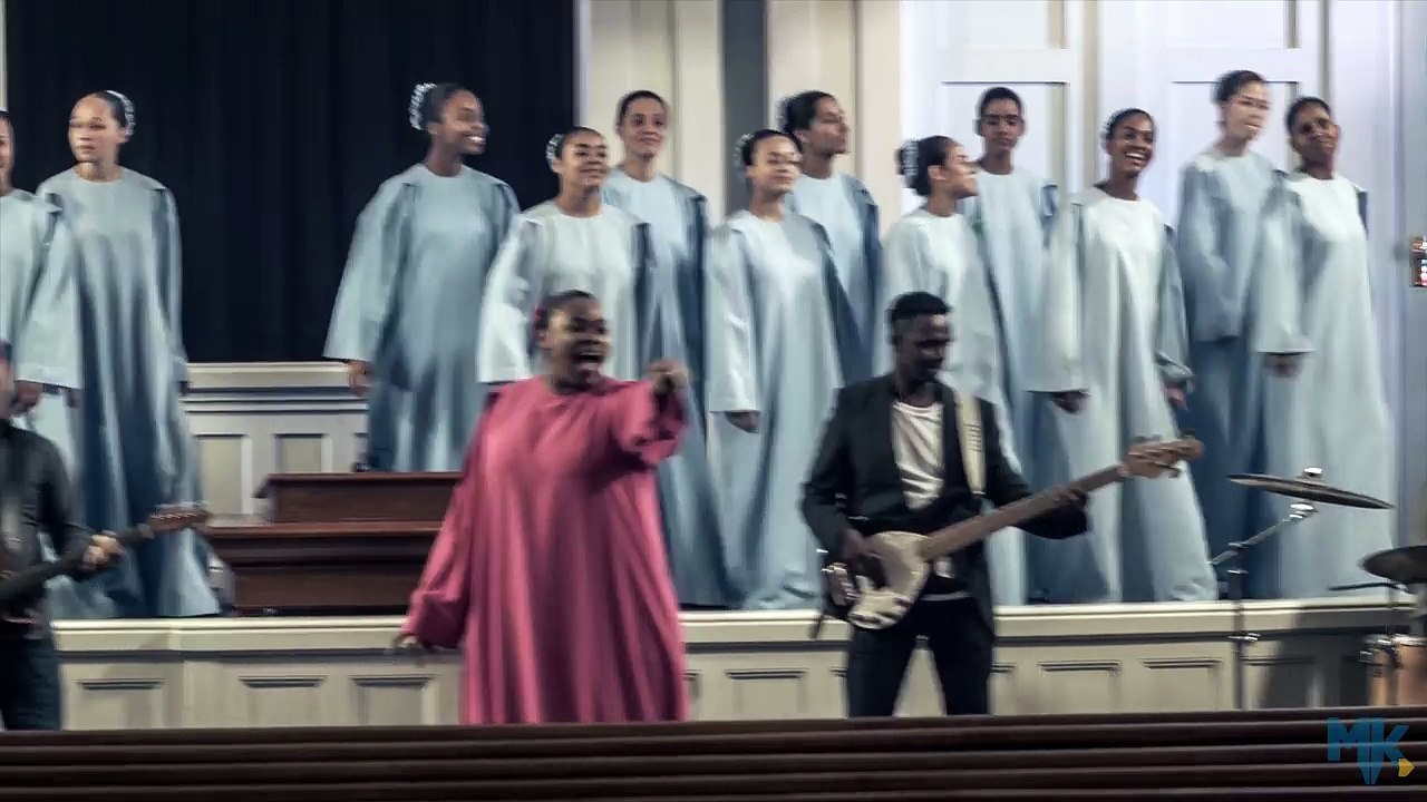 Santificação - Elaine Martins (Clipe Oficial MK Music em HD)