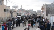 معاناة متفاقمة ونزوح مستمر لسكان غربي الموصل
