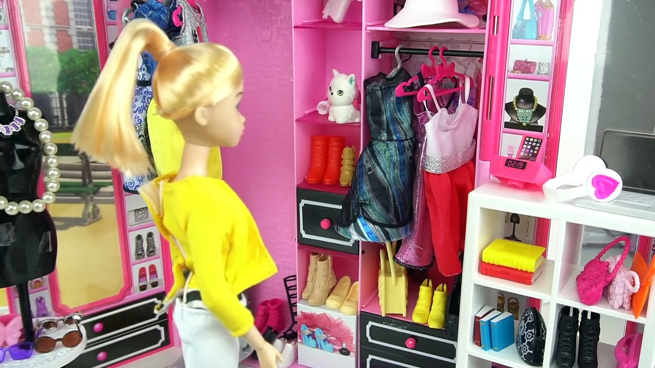Lady Bug y Cat Noir Salvan a Chloe - Episodio con Muñecas Las Aventuras de Lady Bug