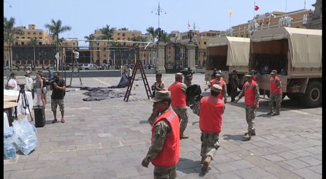 Perú ayuda a damnificados mientras mantiene la alerta por lluvias