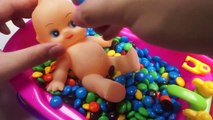 Learn Colors Baby Doll Bath Playing Time DIY Learn Colors Play Doh-j3l8sOkk2AY