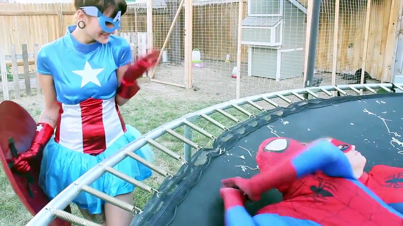 Spiderman vs SpiderGirl vs Captain America Girl | Superhero Battle!