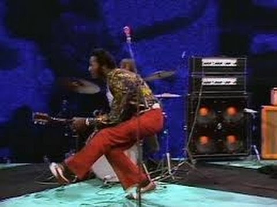 CHUCK BERRY - LIVE 1972 - "Memphis, Tennessee"