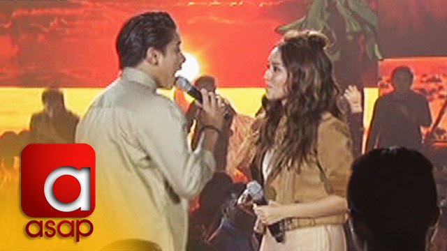ASAP: Daniel and Kathryn sing Friday I'm In Love