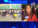 Inadequate seating arrangements at railway station annoy travellers, Ahmedabad - Tv9