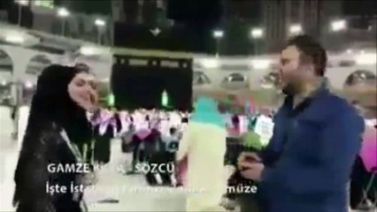 طلب يد خطيبته في الحرم المكي ثم اضطر لحذف المقطع فيديو