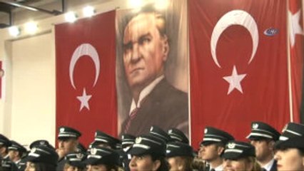 Eğitimlerini Tamamlayan 976 Polis, Komiser Yardımcısı Rütbesiyle Mezun Oldu
