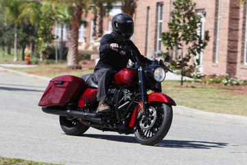 Road King Special Walk Around Video
