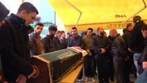 Kocaelispor Taraftarlarının Bıçaklı Kavgası 1 Ölü, 2 Yaralı