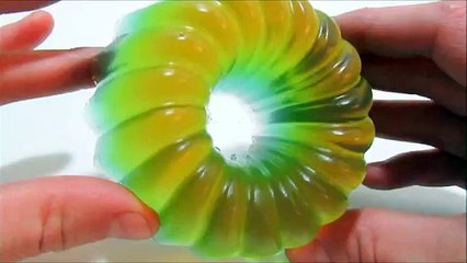 Como hacer una Gelatina Arcoiris DIY - mini torta arcoiris de gominola