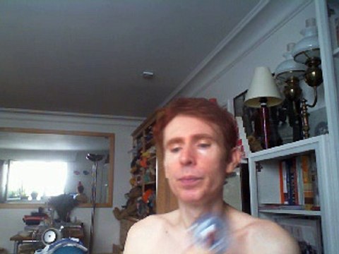 Wiwi égratigne do it right d'Anne Marie