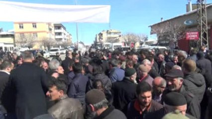 Bakan Naci Ağbal, Demirözü İlçesinde Vatandaşlarla Buluştu