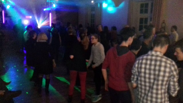 Le groupe U18 en pleine soirée - Convivialité & amitié - En avant vers l'Avenir